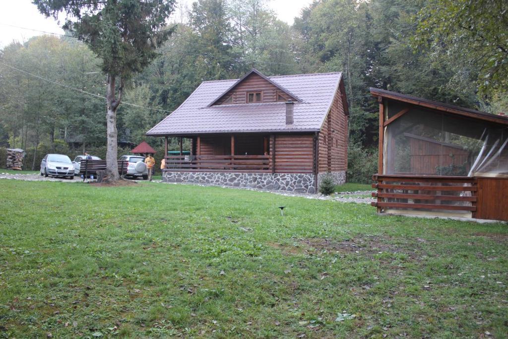 Natura Family Resort Avrig Extérieur photo