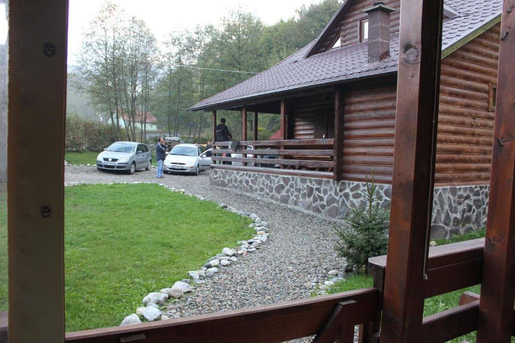 Natura Family Resort Avrig Extérieur photo