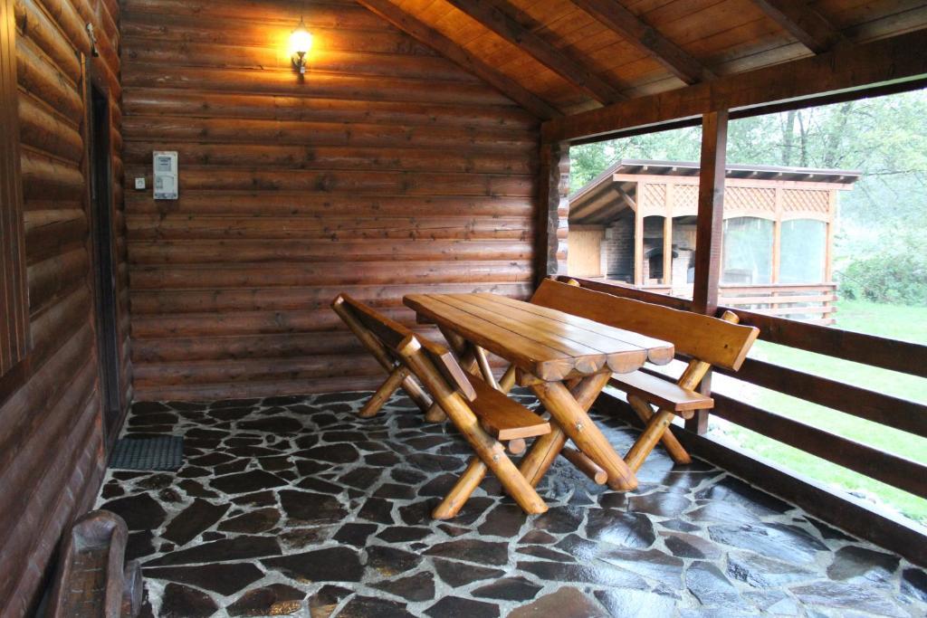 Natura Family Resort Avrig Extérieur photo